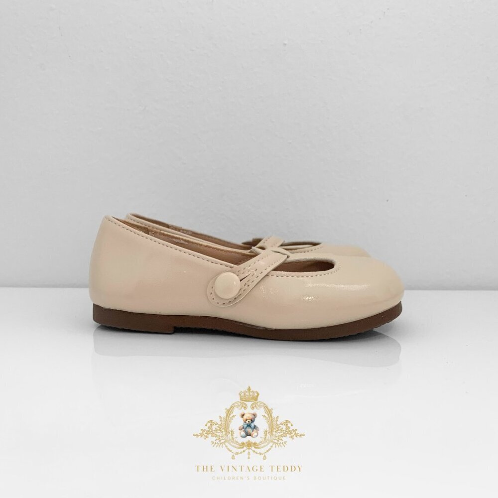 NWT Pretty Girls Mary Jane Flats Vintage Style Cute Children's Shoes Cream 2 - Picture 3 of 7